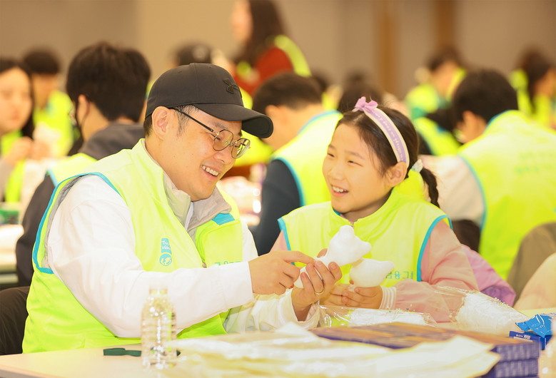 하나금융그룹, 미혼모 가정을 위한 ...