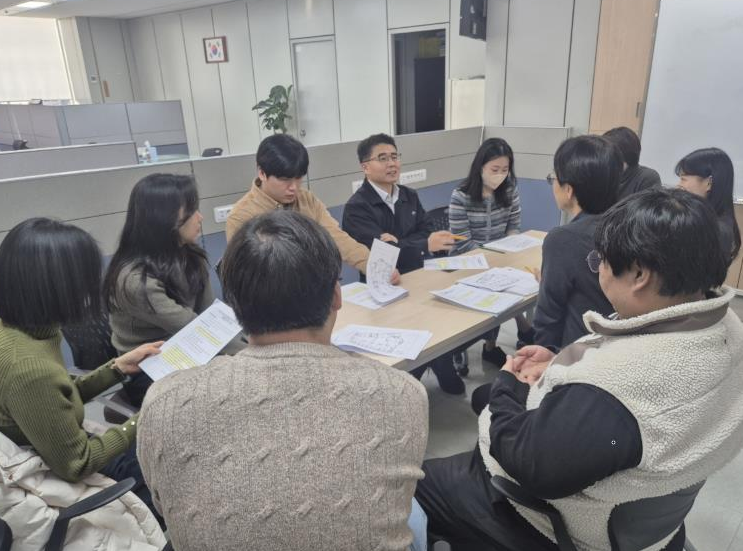 “강의 대신 토론”… 대전 서구, 직...